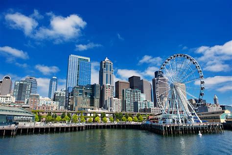 With a 2022 population of 749,256 it is the most populous city in both the state of Washington and the Pacific Northwest region of North America, and the 18th most populous city in the United States. . Seattle cl